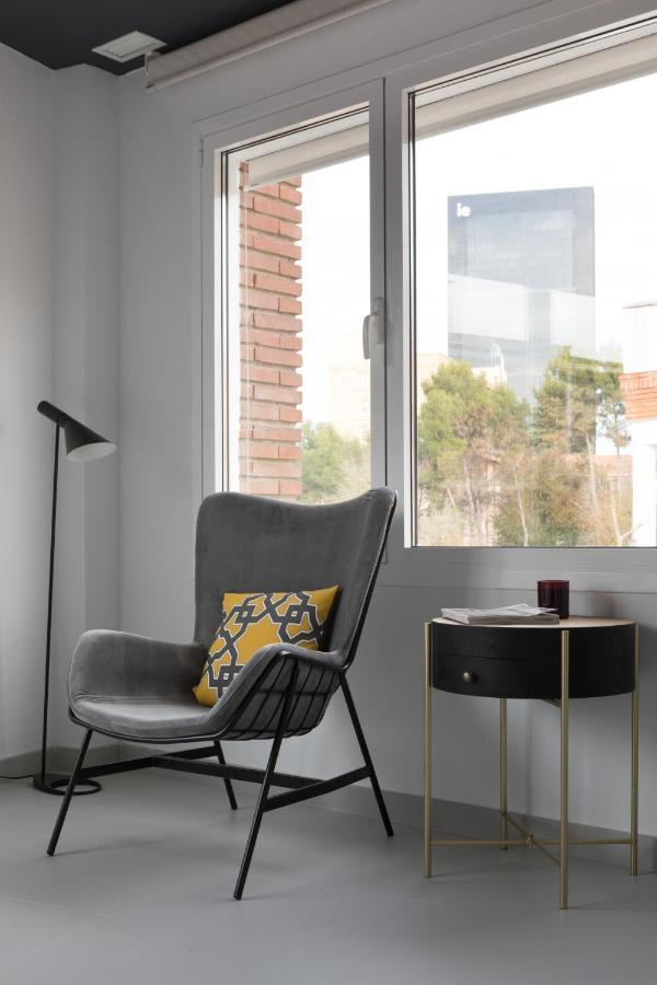 Apartamentos Las Torres Madrid Bagian luar foto
