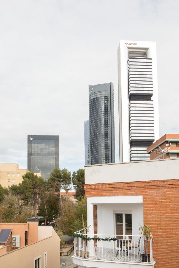 Apartamentos Las Torres Madrid Bagian luar foto