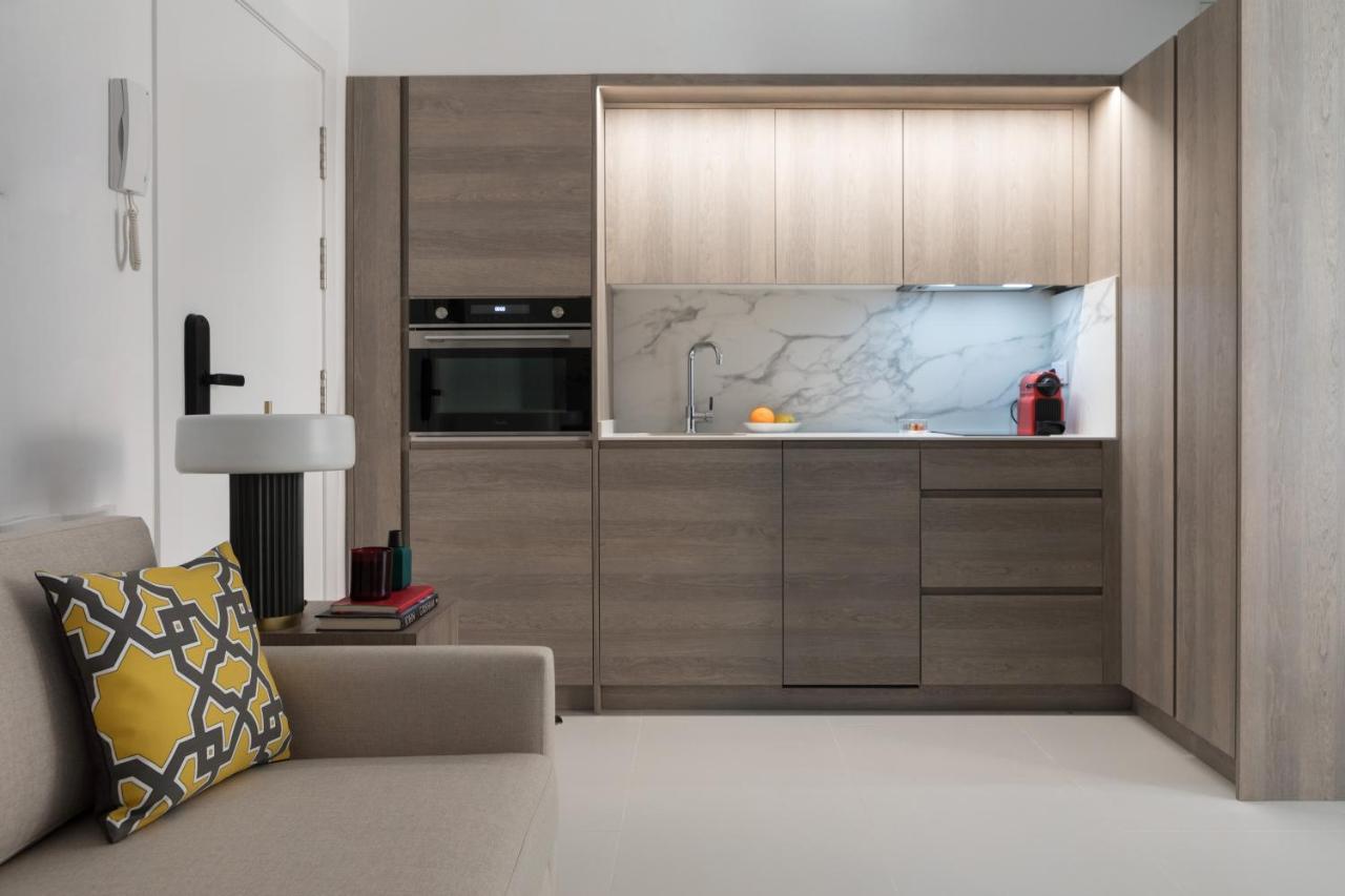 Apartamentos Las Torres Madrid Bagian luar foto