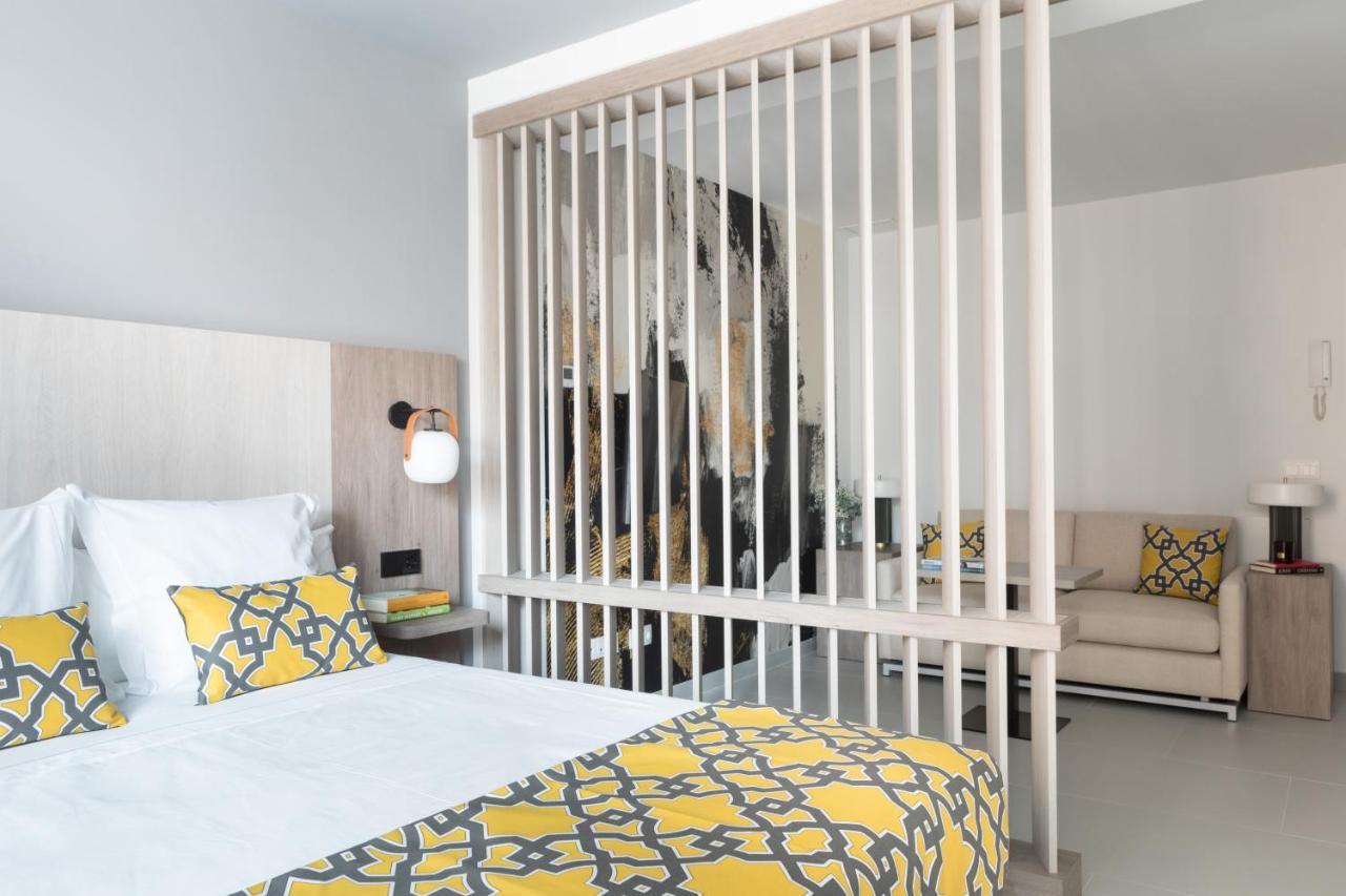 Apartamentos Las Torres Madrid Bagian luar foto